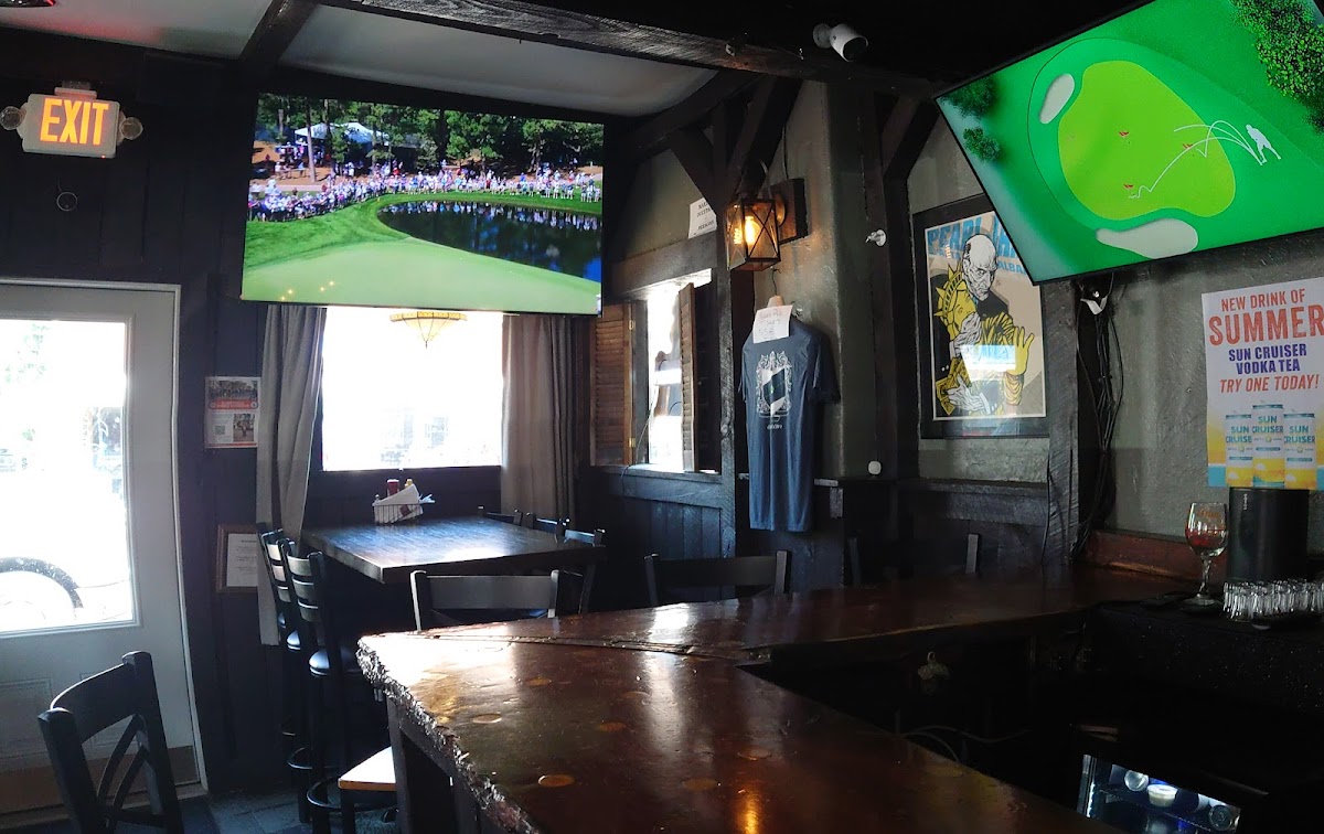 Mullen's Pub Photos 2